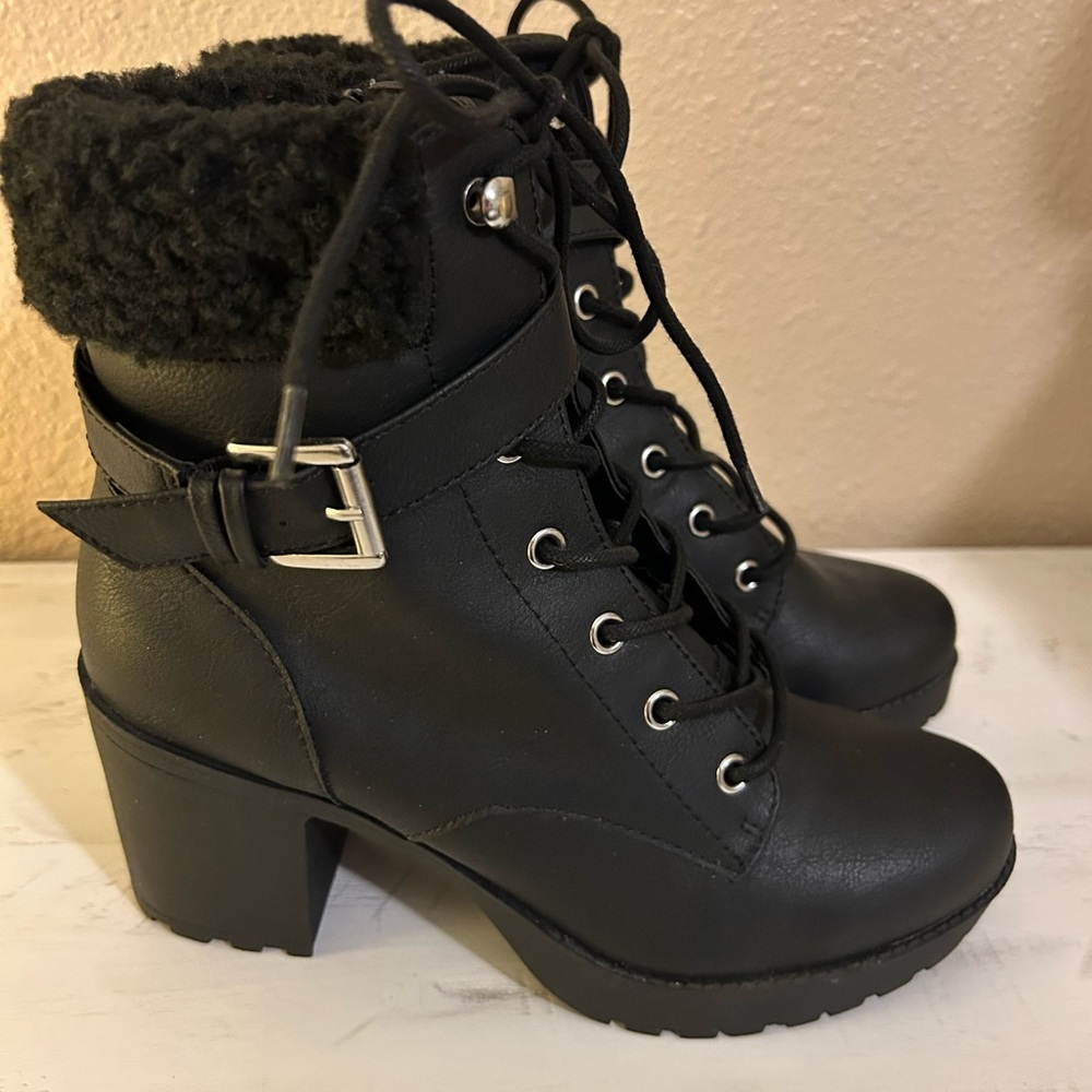 Stylish Black Lace-Up Boots for Women